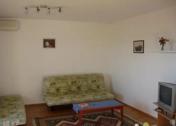 Nette Mit Whirlpool Und Garten By Interhome *